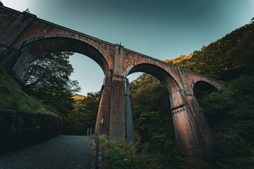 長野県　軽井沢　碓氷峠の鉄道跡　めがね橋