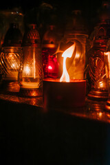 Znicz, wszystkich świętych , cmentarz, grób, mogiła  © Agnieszka