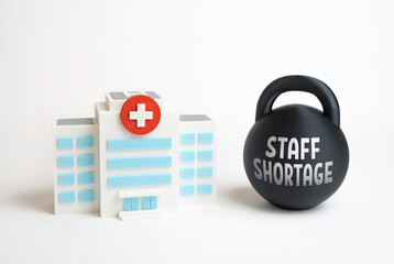 Hospital and staff shortages. Increase of pressure on healthcare systems. Healthcare management, hospital reforms, medical staffing, and burnout issues.