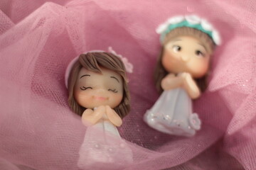 Biscuit angels for christening