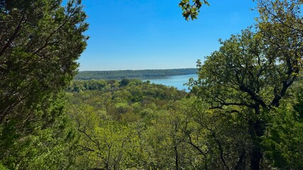 Obraz premium Lake Mineral Wells State Park, located in Mineral Wells, Parker County, Texas.