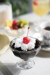 朝のレトロ喫茶でモーニング