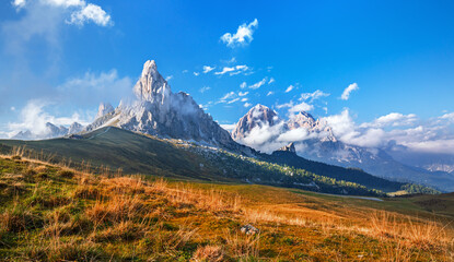 high in the clouds, clouds, between heaven and earth, heaven. high, in the clouds, clouds, natural phenomenon, natural, phenomenon, before rain, naturally, steam, water vapor, haze,

