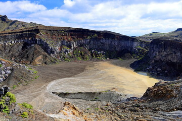 Aso Nakadake Crater, an active volcanic crater in Kurokawa, Aso, Kumamoto, Japan © leochen66