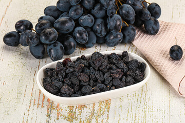 Dry ripe sweet blue raisin