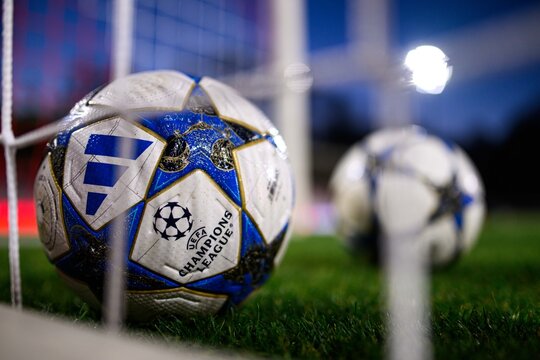 Adidas ball, The official football ball of matches UEFA Youth League and Champions League