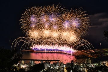 熱海の海上花火