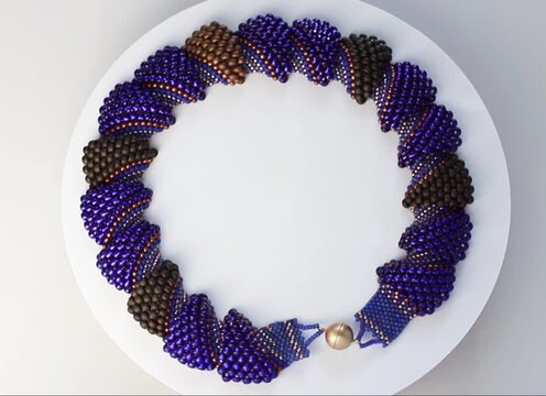 Handgemachte Halskette aus verschiedenen Perlen &ndash; Ein einzigartiges Schmuckst&uuml;ck