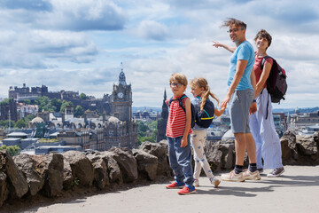 Family with kids sightseeing adventure in Edinburgh, Scotland