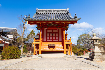 日本の風景・秋　岡山県岡山市　吉備津神社　宇賀神社（摂末社）　