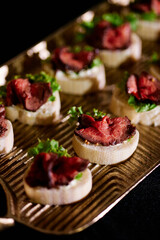 Atmospheric and aesthetic snacks for the holiday