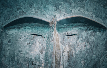 Detalles de una máscara procedente de las tribus de Oceanía. Detalle de primer plano de una antigua máscara de madera. 