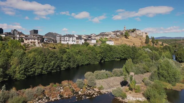 La Puebla de Sanabria. Tera River. Sanabr&eacute;s Way. Zamora
