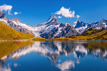 High in the clouds, clouds, between heaven and earth,

