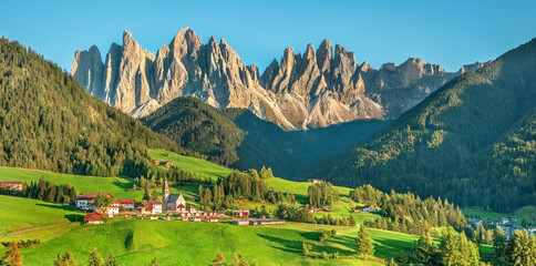 mountains, mountain range, rocks, mountain climbing. mountain peaks, beautiful, relax, peace, stone, peak, solitude, alps, alpine, forest, autumn, colors, nature, walk, trip,

