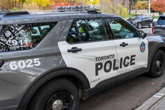Toronto, Canada - November 6, 2025: Toronto Police car is seen. The Toro

Toronto, ON, Canada - November 6, 2025: Edmond Odette Cancer Centre at Sunnybrook Health Sciences Centre in Toronto, Canada. 
