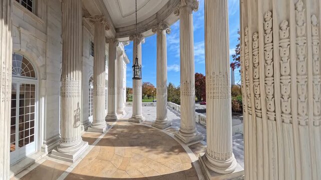 Grand public building with pillars  in the U.S. capital
