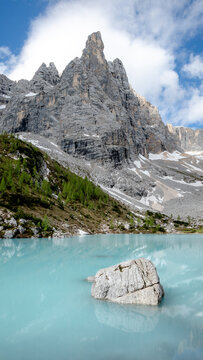 Lake Sorapiss with Dito di Dio mountain in the Dolomiti
