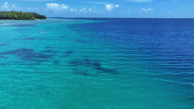 Serenity at Majuro Atoll: Kayak on Azure Waters