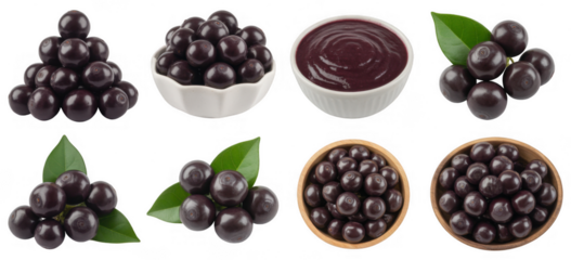 Dark purple berries and puree isolated on a transparent background