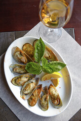 baked mussels