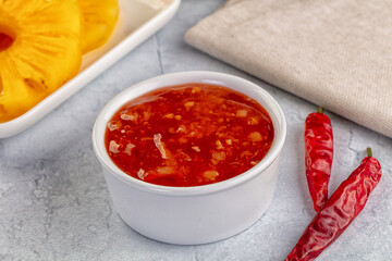 Sweet and spicy chili pineapple sauce