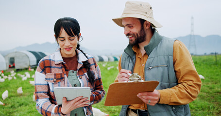Agriculture, people or tablet with clipboard on chicken farm for flock health, quality control or inspection. Poultry, farmer and team with tech for egg production, agro business and livestock update © peopleimages.com