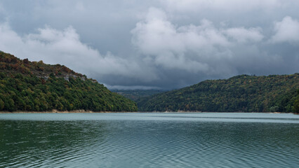 Lac de Vouglans &agrave; La Tour-du-Meix