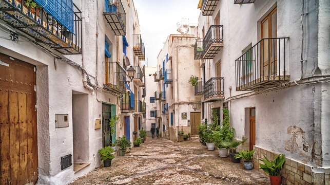 Traditional Architecture, Street Scene, Pe&ntilde;&iacute;scola, The Most Beautiful Villages in Spain, Costa de Azahar, Bajo Maestrazgo, Castell&oacute;n, Comunidad Valenciana, Spain, Europe