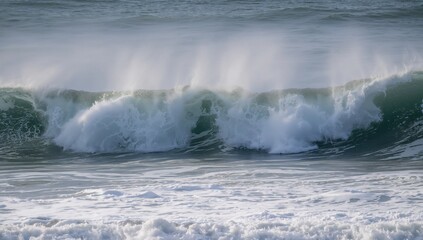 Fototapeta premium A pair of consecutive ocean waves