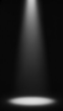 Fondo negro de escenario oscuro con degradado estilo luz de reflector, iluminaci&oacute;n de show con cortinas