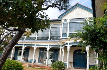 旧グッゲンハイム邸