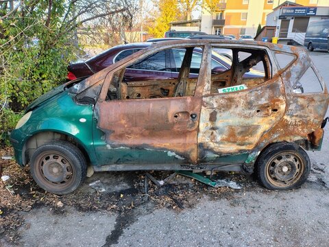 Spalony samoch&oacute;d.
