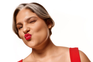 Young woman with Waardenburg syndrome radiates beauty with a white forelock and red lips