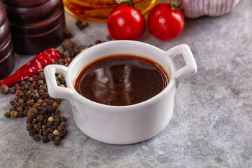 Black pepper sauce for meat