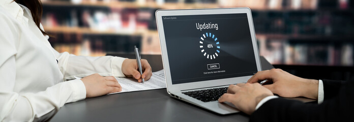 Software update on computer for brisk version of device software upgrade