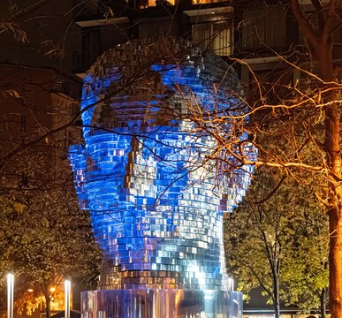 Night photo of Kafka's Head - the famous moving sculpture by David Cerny in Prague. Prague, Czech Republic, 11.07.25
