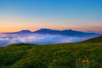 雲海の阿蘇山