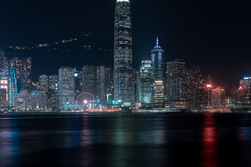 Fototapeta premium Panoramic view of Victoria Harbor and Hong Kong city view at night