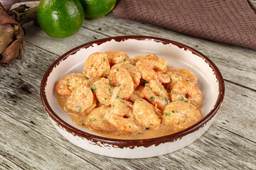 Prawn in white cream sauce