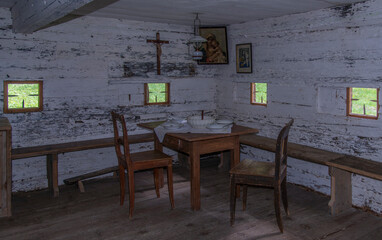Intérieur de chalet d'alpage tyrolien de Bachhaus à Grossgmain, Autriche