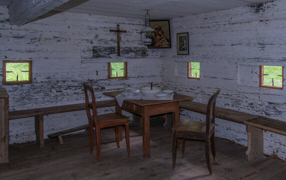 Int&eacute;rieur de chalet d'alpage tyrolien de Bachhaus &agrave; Grossgmain, Autriche