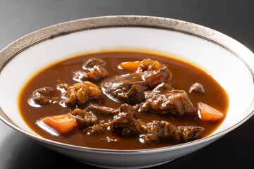 ビーフシチュー（黒毛和牛　すね肉）