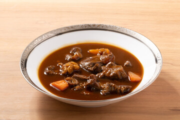 ビーフシチュー（黒毛和牛　すね肉）