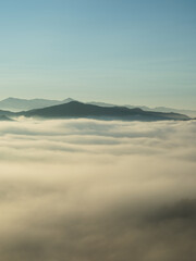 朝日を受ける雲海