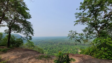 山の上から見る景色