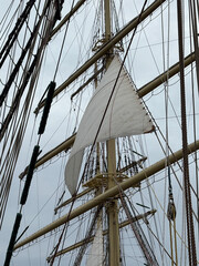 sails and masts