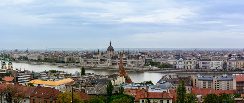 Panorama di Budapest dall'alto (Ungheria)