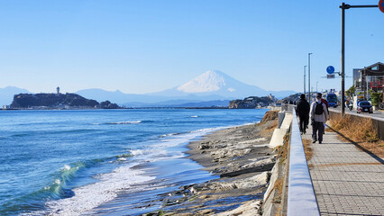 The scenery of Yokohama in midwinter is clean and beautiful, but it feels somewhat lonely.
