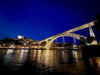 Dom Luis I Bridge in dusk
